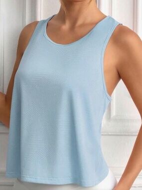 Athleta shirt